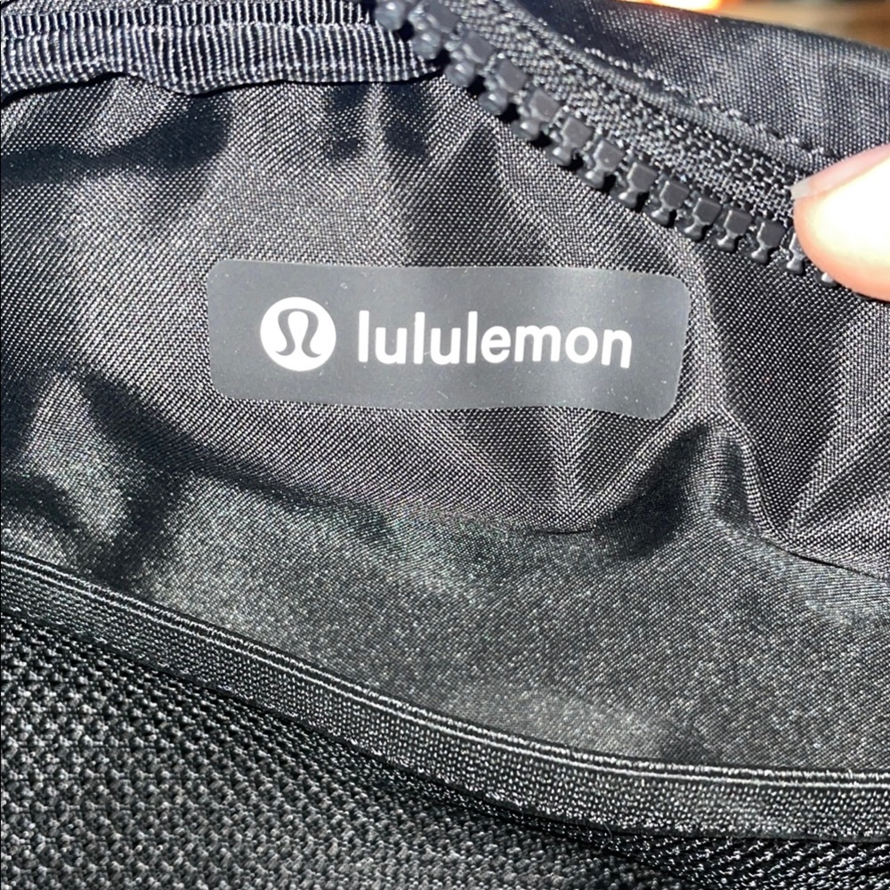 lululemon athletica Black Woman’s  Bag - Picture 4 of 11
